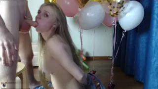 hot teen girl sucks a perfect big dick