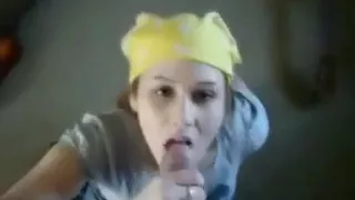 girlfriend  gives great blowjob ending in facial