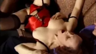 Amateure britische reife Ehefrau stimmt zu, Porno mit BBC zu drehen