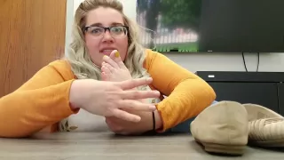 SLT Just Can't Stip Sucking her Toes
