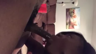 Ebony slut loves bbc