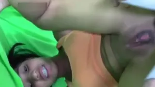 fudendo a irmã da minha esposa é gozando na boca dela