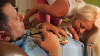 Old man kissing sexy and amateur teen sucks old man Phillipe