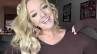 Blonde farts