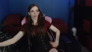 Amateur Tgirl Großer fetter Schwanz in Live-Show