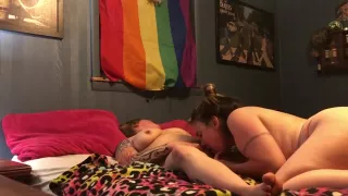 Ameteur-thick Tattooed Lesbian Lover Finger Eat Pussy To Cum