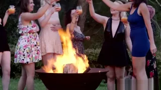 Aussie lesbians partying