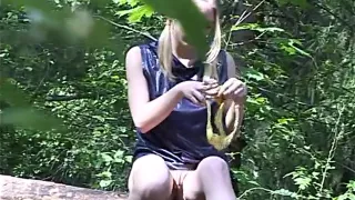 russian babe Nastia forrest piss