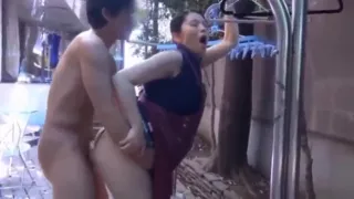 Fuck horny japanese stepmom - She loves my cock