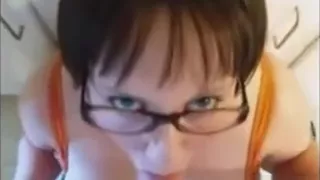 Mom with huge knockers swallows