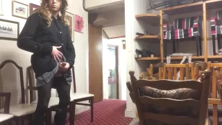 Amaterji, Obleka, Razkazovanje V Javnosti, Shemale