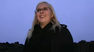 Blonde amateur gets creampie outdoor