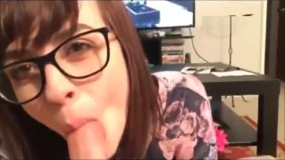 Geek experta en dar mamadas