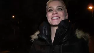 Natural busty banging outdoors