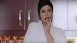 horny housewife attack plumber