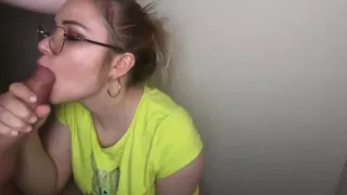 Teen Slut Hardcore Facefucked And Cum On Glasses