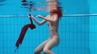 Nata swims and shakes her ass