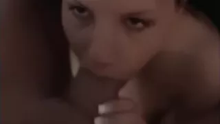 Eurochick fucks her boyfriend on home video