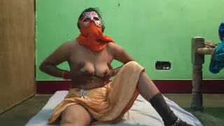 Desi indian wife having hardcore sex with hubby