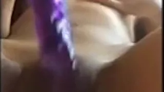 Amateur girl orgasm and squirt