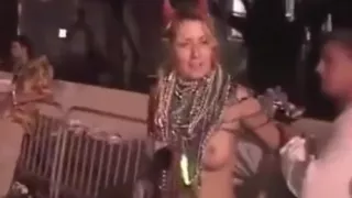 5792 Mardi Gras