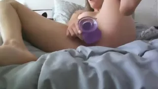 pussy rubbing didlo and vibrator fucking