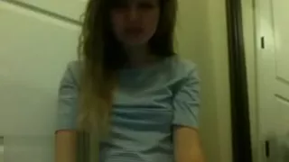 amateur teen gets horny
