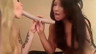 Pussy Licking Lesbian Babes