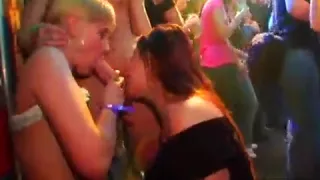 Cuties don&rsquo_t know who is fucking them