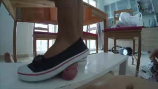 Indonesian sporty flats cock crush (no cum)