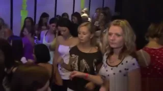 Die Dinge beginnen wild zu werden, denn dieser Hardcore