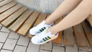Asian foot fetish moveoff shoes脱鞋丝袜