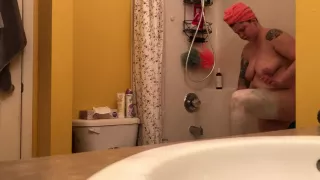 REAL spycam, My dad's wife is half his age - shaving her legs and showering