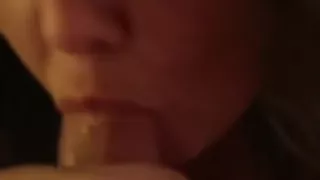 Tinder Slut Jess Services my Cock