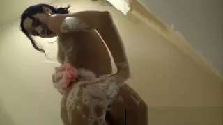 Watch this hot latina babe showing her goods