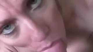 Amateur MILF Cum Swallower