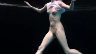 Amateur in the dark pool