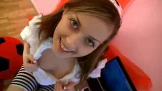 Spunky-Bee-Teen stripping in front of a webcam