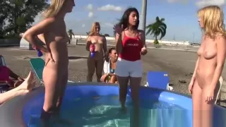 College amateur teens naked games