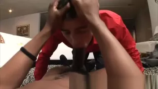 Amateur white guy streaches his mouth to give enormous black cock