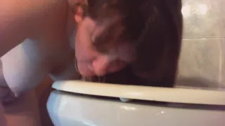 Swirly in the wc - Great toilet fetish session extreme