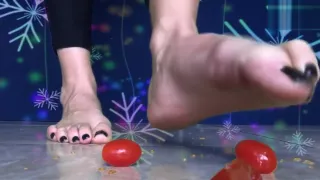 Sweet feet playing & crushing little toma-toes. Sexy soles.