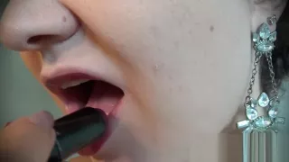 MESSY LIPSTICK - This Time She Craves A Bunch Of Fingers Inside Her Mouth