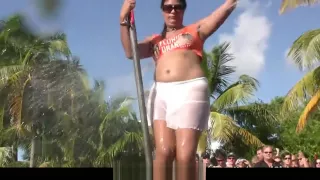 Outrageous down the street teens caught on video