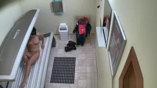 First Hidden Cam in PUBLIC SOLARIUM Worldwide