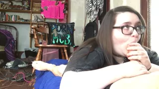 curvy girlfriend  takes pounding from behind