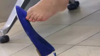 Candid Incredible Dangling Shoeplay Feet at Airport