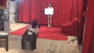 19yo chick gives lapdance and fucks with older stranger