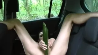 Mit einer Gurke spab gehabt