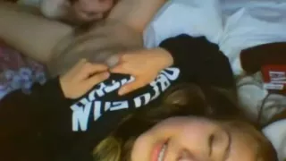 sexy teen gets eatin out on cam